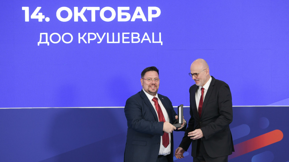 Fabrika 14.Oktobar nagrađena od Privredne komore SRbije za ostvareni poslovni uspeh u 2025. godini